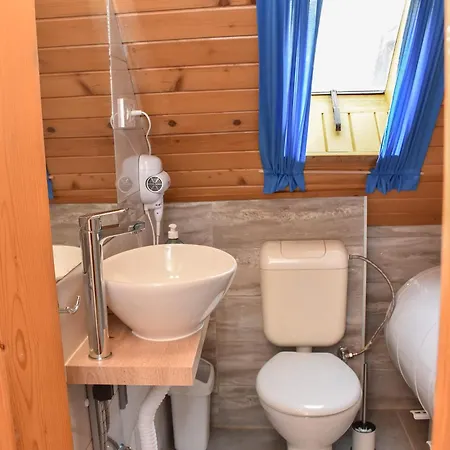 度假居 勒纳特2号度假屋