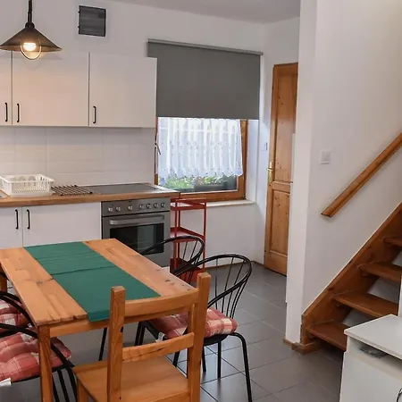 Lenart House 2 Holiday home *