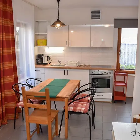 Lenart House 2 Holiday home