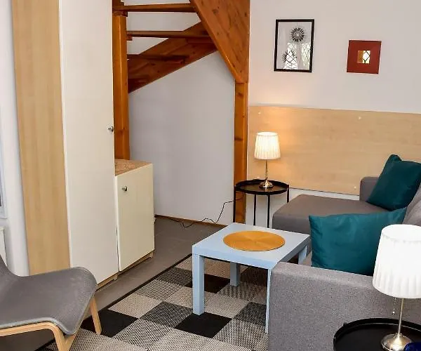 Lenart House 2 * Siofok